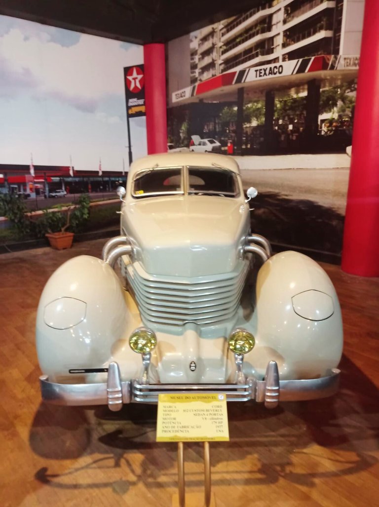 2f896119-9e82-4f65-86b8-7aa2636ce411.jpg