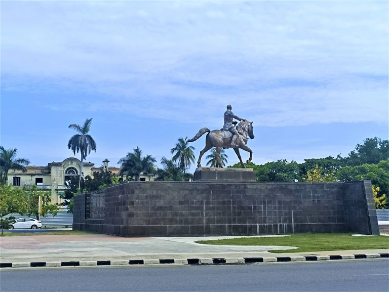 1a0.jpg
