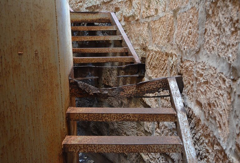 escaleras-1.jpg