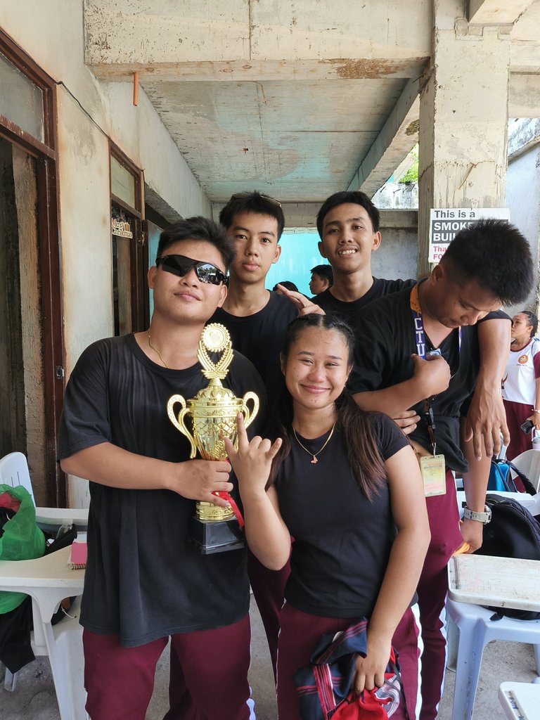 received_569683425837386.jpeg