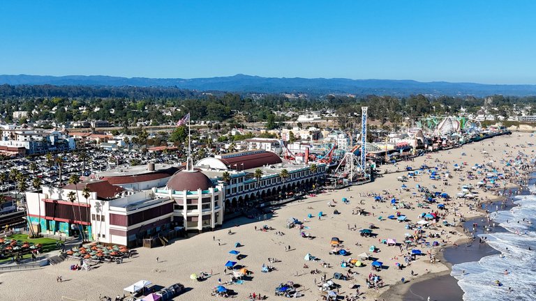 dji_fly_20250719_175014_0555_1752973207399_photo.jpeg