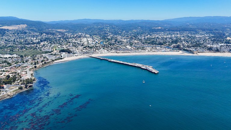 Santa Cruz, CA - Wharf and Boardwalk [EN/PT-BR]