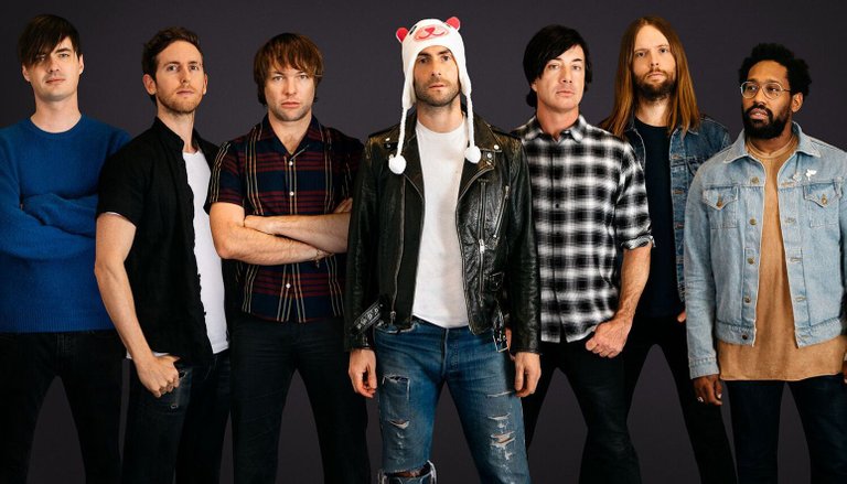 Maroon 5 3.jpg