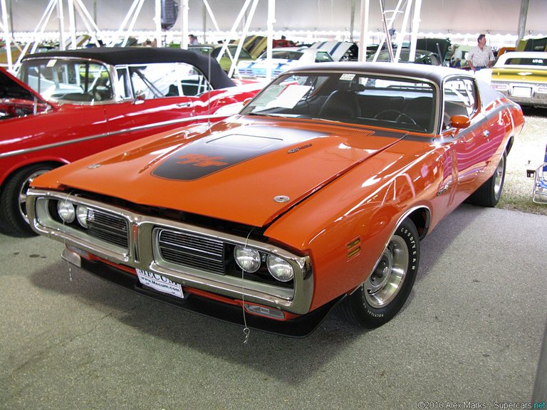 1971 CHARGER RT hidden open chrome.jpg