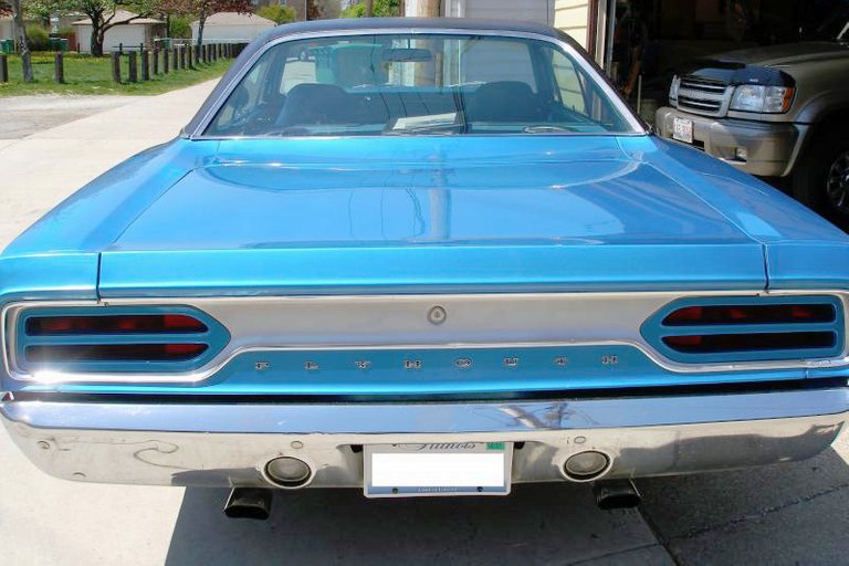 1970 SPORT SAT 3 REAR SPLIT.jpg