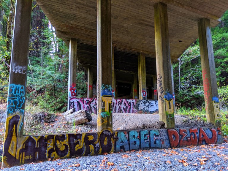 9c under jordan creek bridge 1.jpg