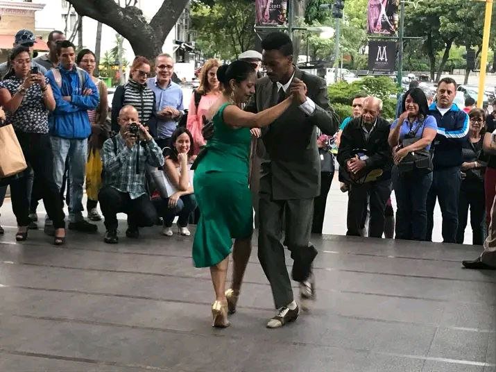 tango con doris en las mercedes.jpg