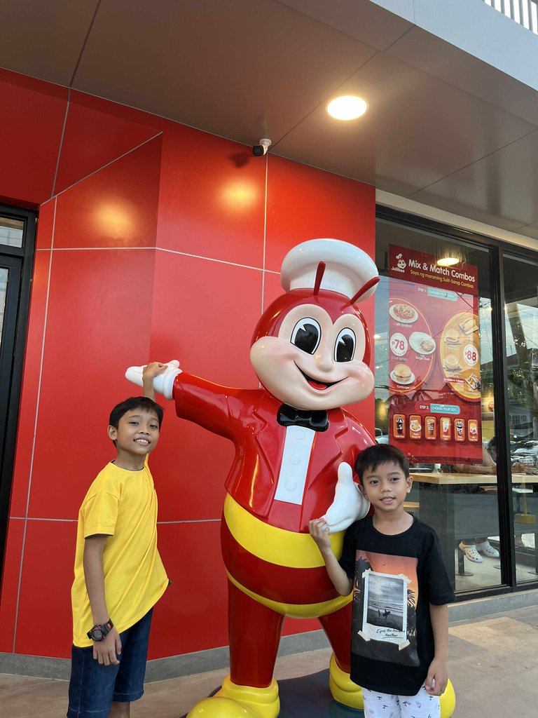 received_1820361542165080.jpeg