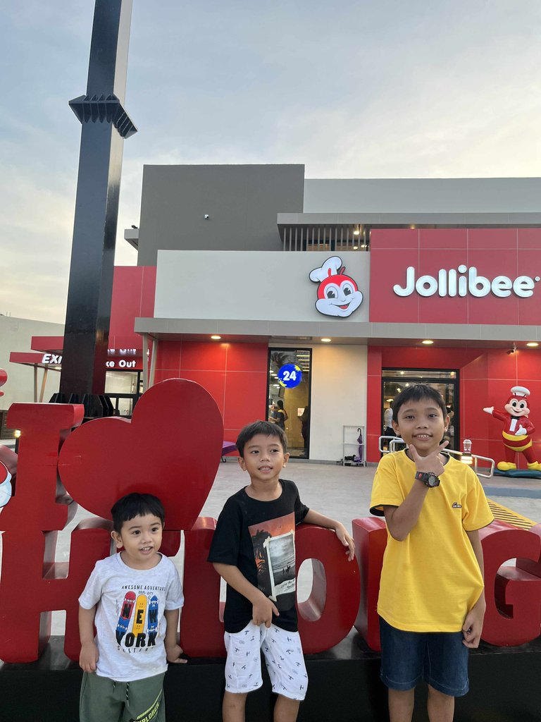 received_1077134780596789.jpeg