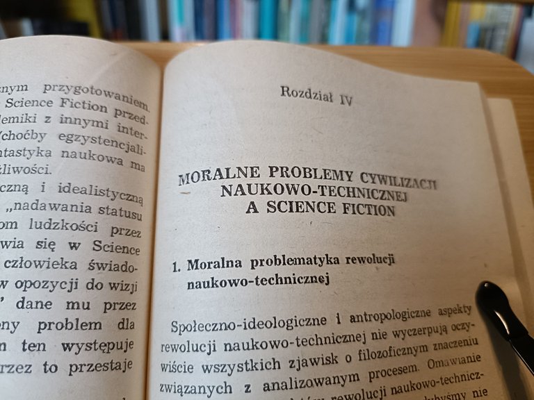 Filozofia musi także dotykać moralności... nawet jeżeli jest to moralność robotów