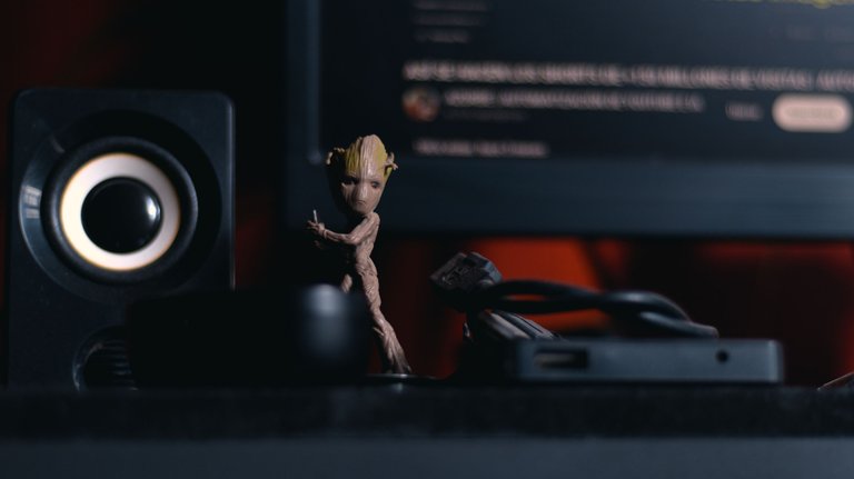 Desktop_0006.jpg