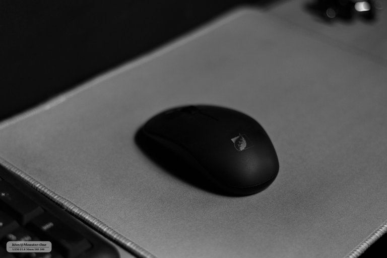 Desktop_0003.jpg