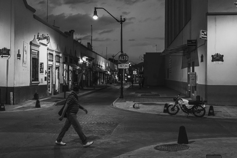 24mm_Veracruz_noche.JPG