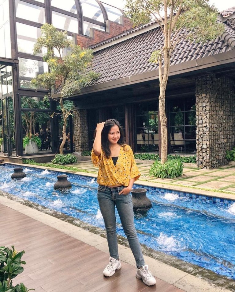 WhatsApp Image 2025-10-12 at 14.09.00.jpeg