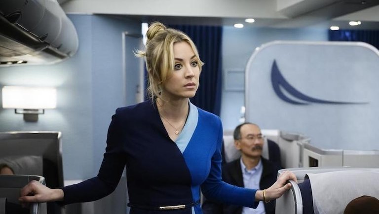 the-flight-attendant-critica-800.jpeg