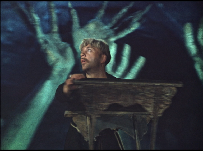 Viy (1967)-alE13-0004.png