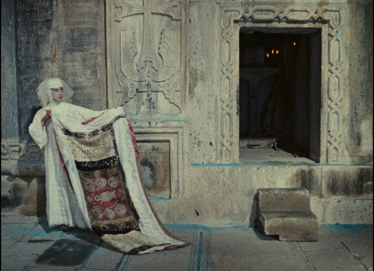 the.color.of.pomegranates.1969.1080p.bluray.x264-usury-0002.png