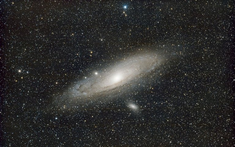 Galaxy_Mattiaverga_Pixab.jpg