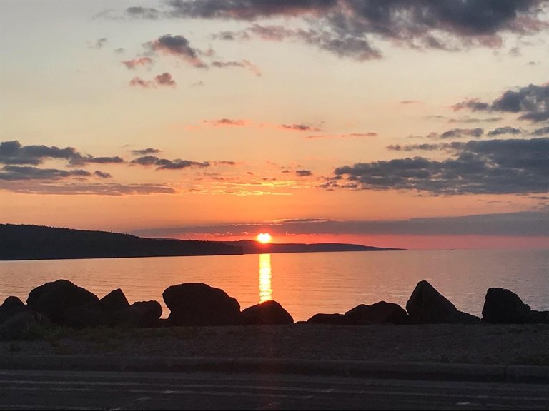 grand marais sunrise.jpg