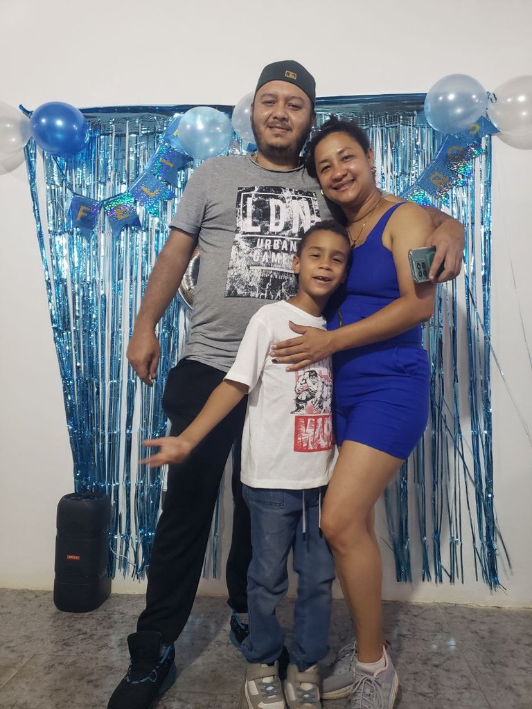 756a6ad7-ebc4-41dc-99ad-3b3a26df887a.jpg