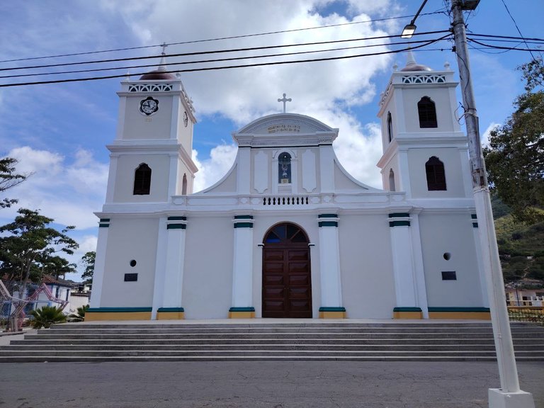 Iglesia San Miguel 4.jpg