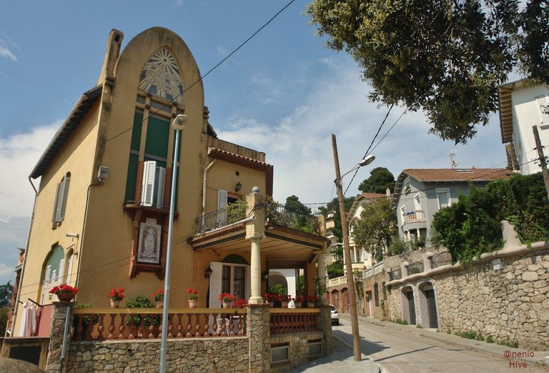 barcelona-house-001.JPG