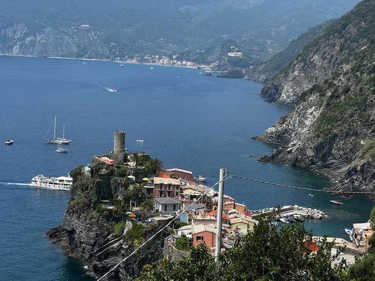 Cinque Terre.jpeg