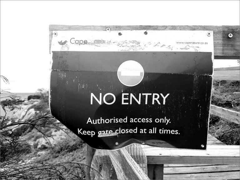 no-entry-large.jpg