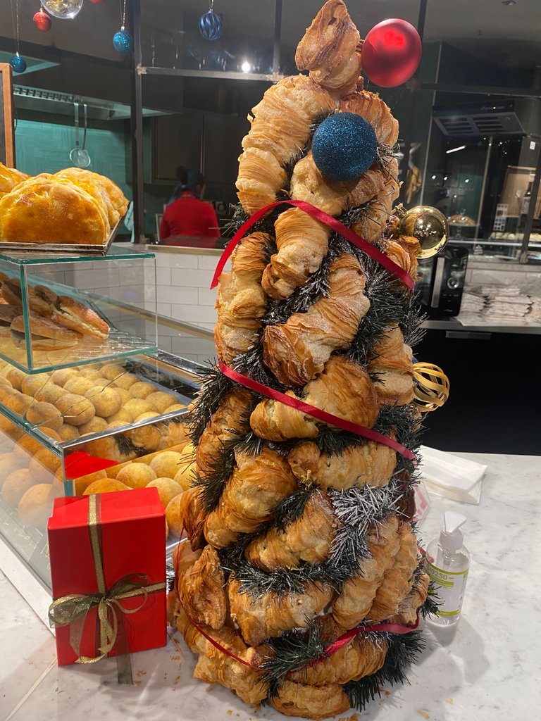 Sfogliatella tree