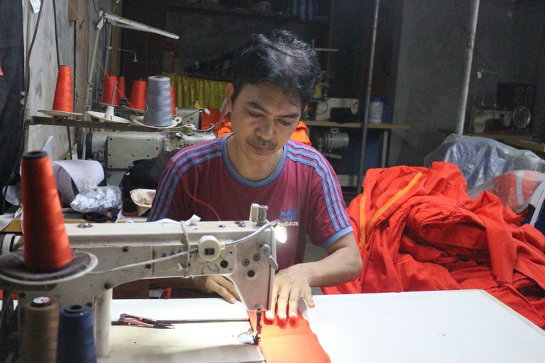 My Dad and His World: A Hero with Three Decades of Sewing Mastery 