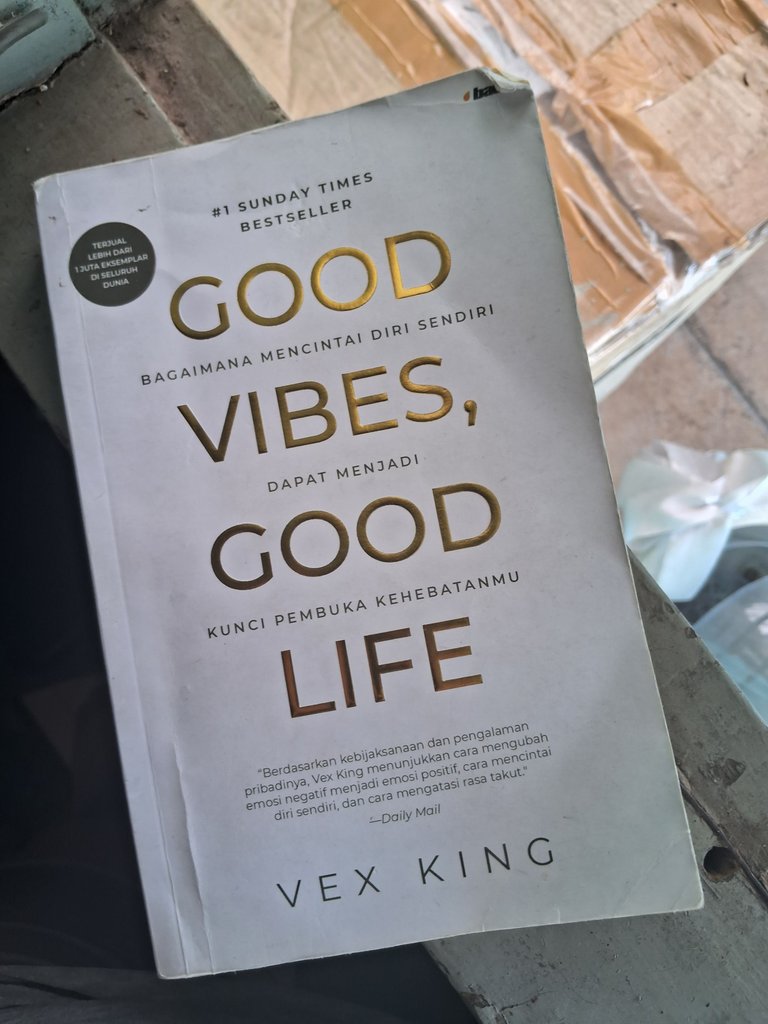 ASEAN Hiver Challenge 129 : Improving Personality from the book Good Vibe, Good Life