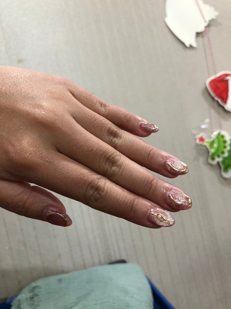 LINE_ALBUM_New year nails_240115_12.jpg