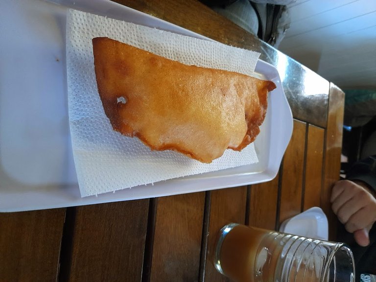 guarapo empanada sola.jpg