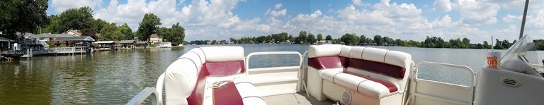 A nice pano shot that I took from the pontoon boat