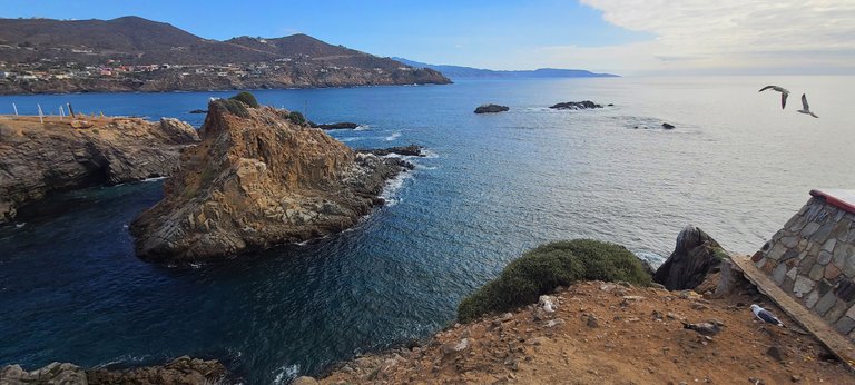 Another amazing view from the cliffside