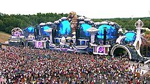 Tomorrowland_2018_mainstage.jpg