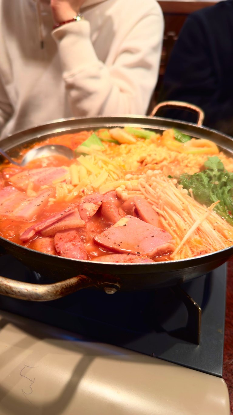 The delicious Budae Jjigae