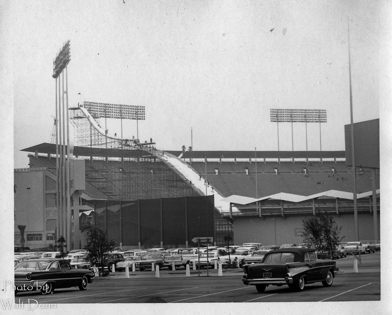 Dodger stadium-4.jpg