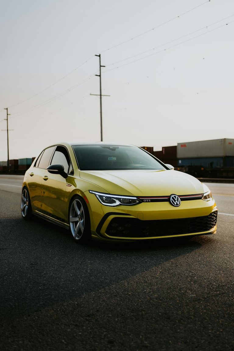 free-photo-of-yellow-car-on-a-road.jpeg