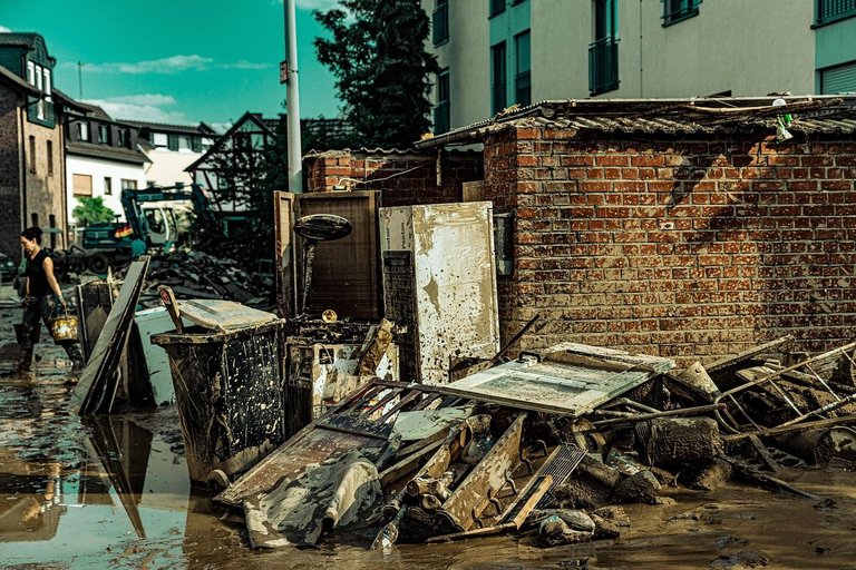 flood-6515464_1280.jpg