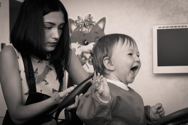hairdresser-659139_1280.jpg