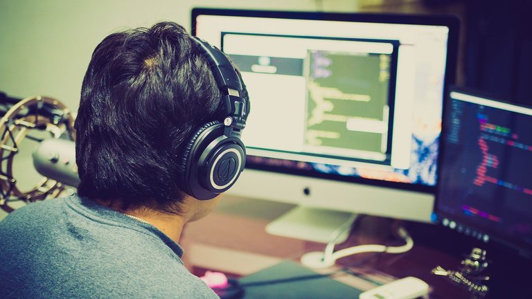 programming-2115930_1280.jpg