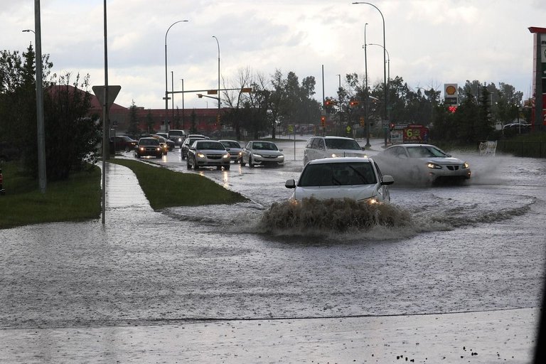 flooded-5330617_1280.jpg