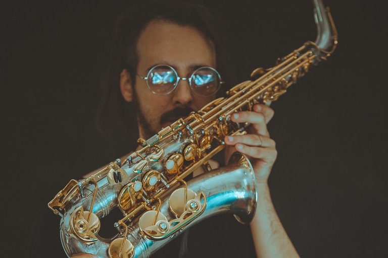 pexels-lucaspezeta-2347916.jpg