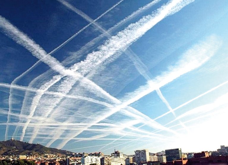 chemtrails.jpg