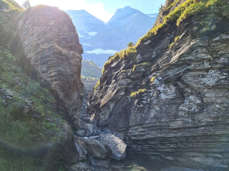 Vue sur la Susanfe et le Mont Ruan depuis le Pas d'Encel