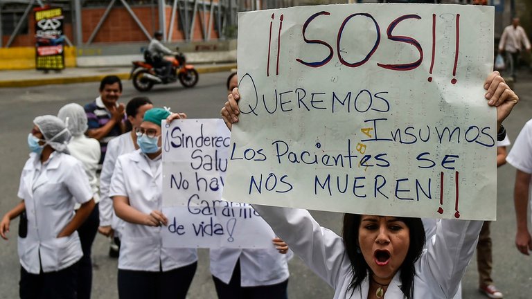Protestas-en-hospitales-de-Venezuela-3.jpg