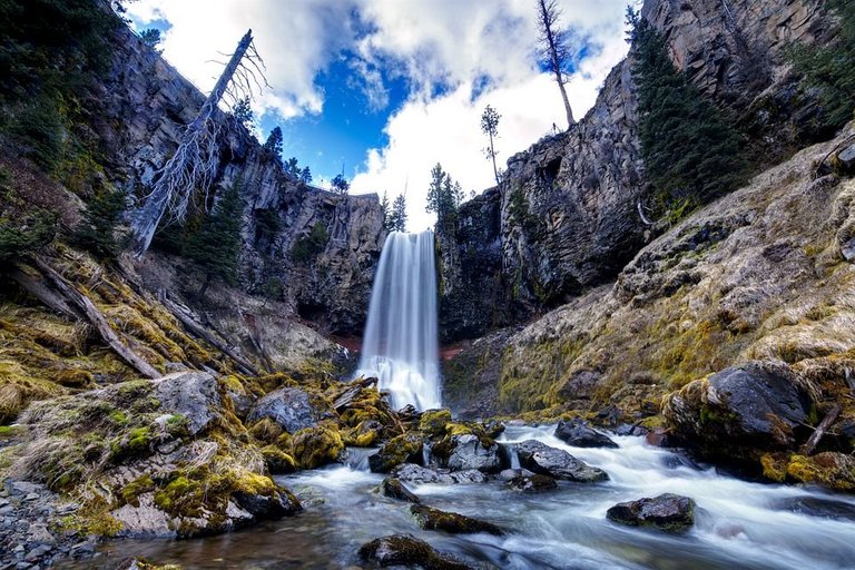 tumalo-falls-5129725_960_720.jpg