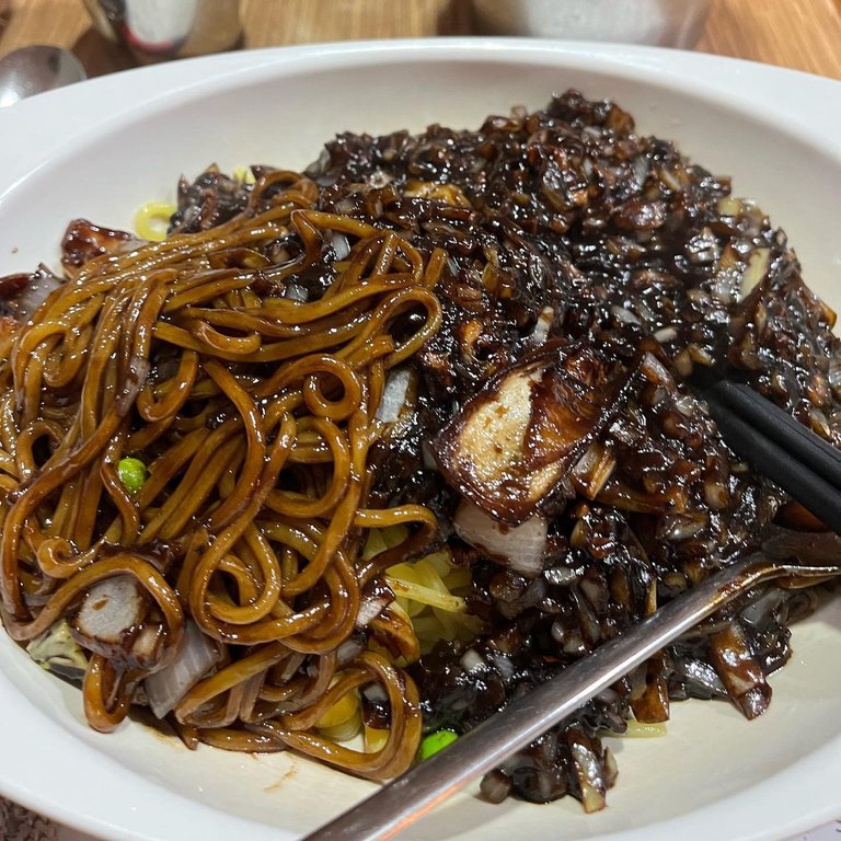 jjajangmyeon.jpg