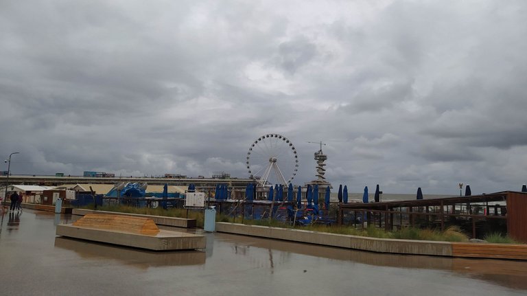 05.jpg